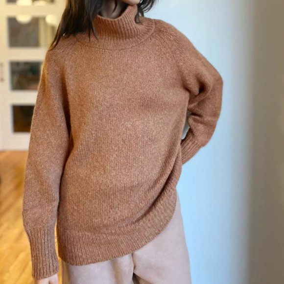 Aritzia Babaton Day Off Turtleneck in Constant Camel - Picture 2 of 8